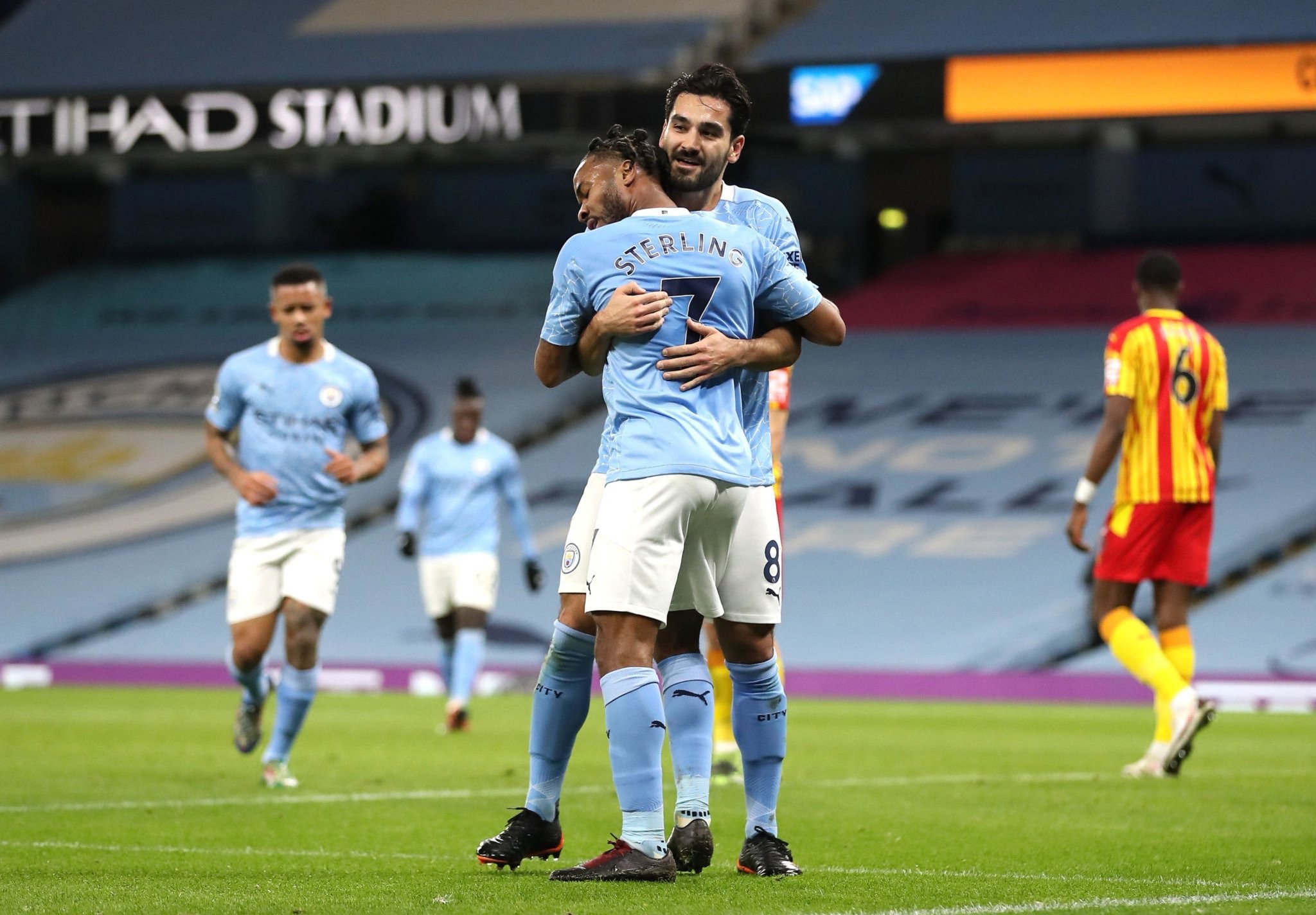 的高光输出 的高光输出